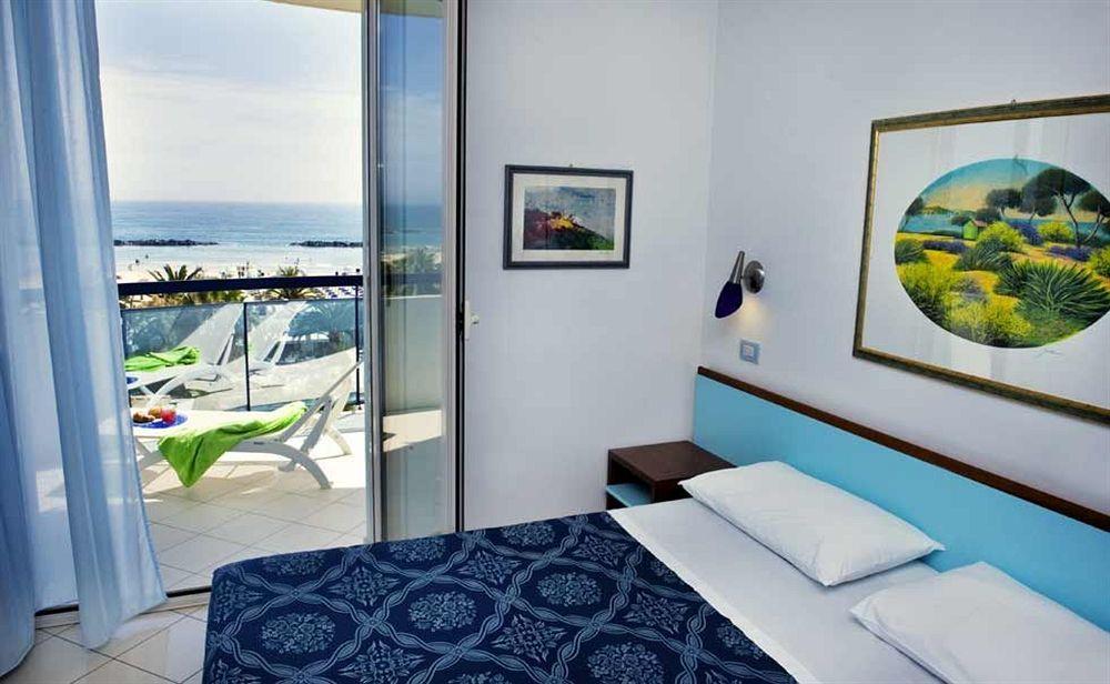 Oltremare Aparthotel